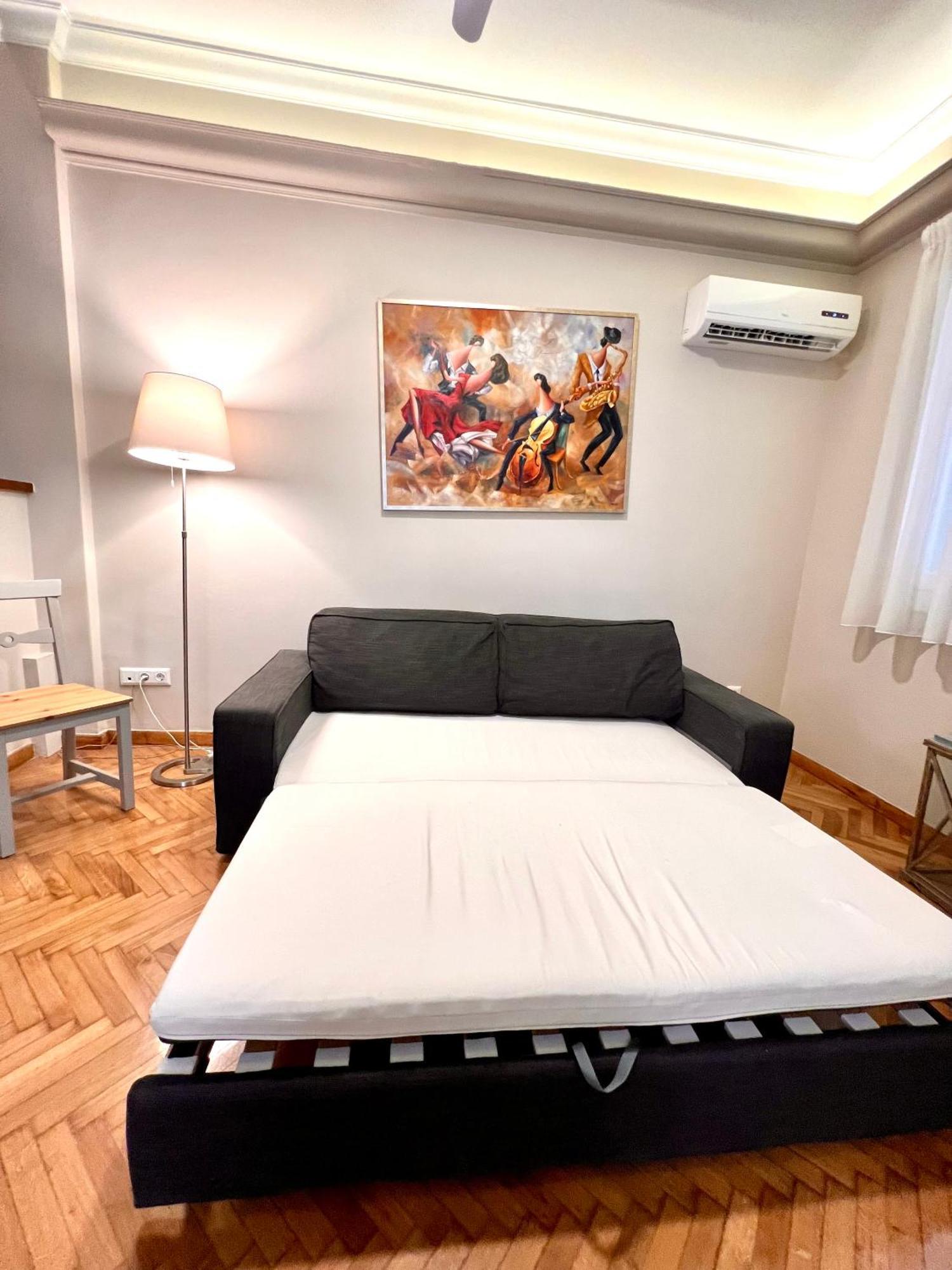 Jo&Ju Apartments Атина Екстериор снимка