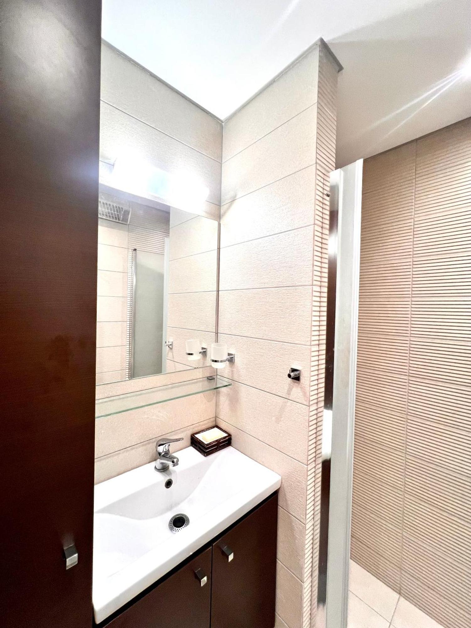 Jo&Ju Apartments Атина Екстериор снимка
