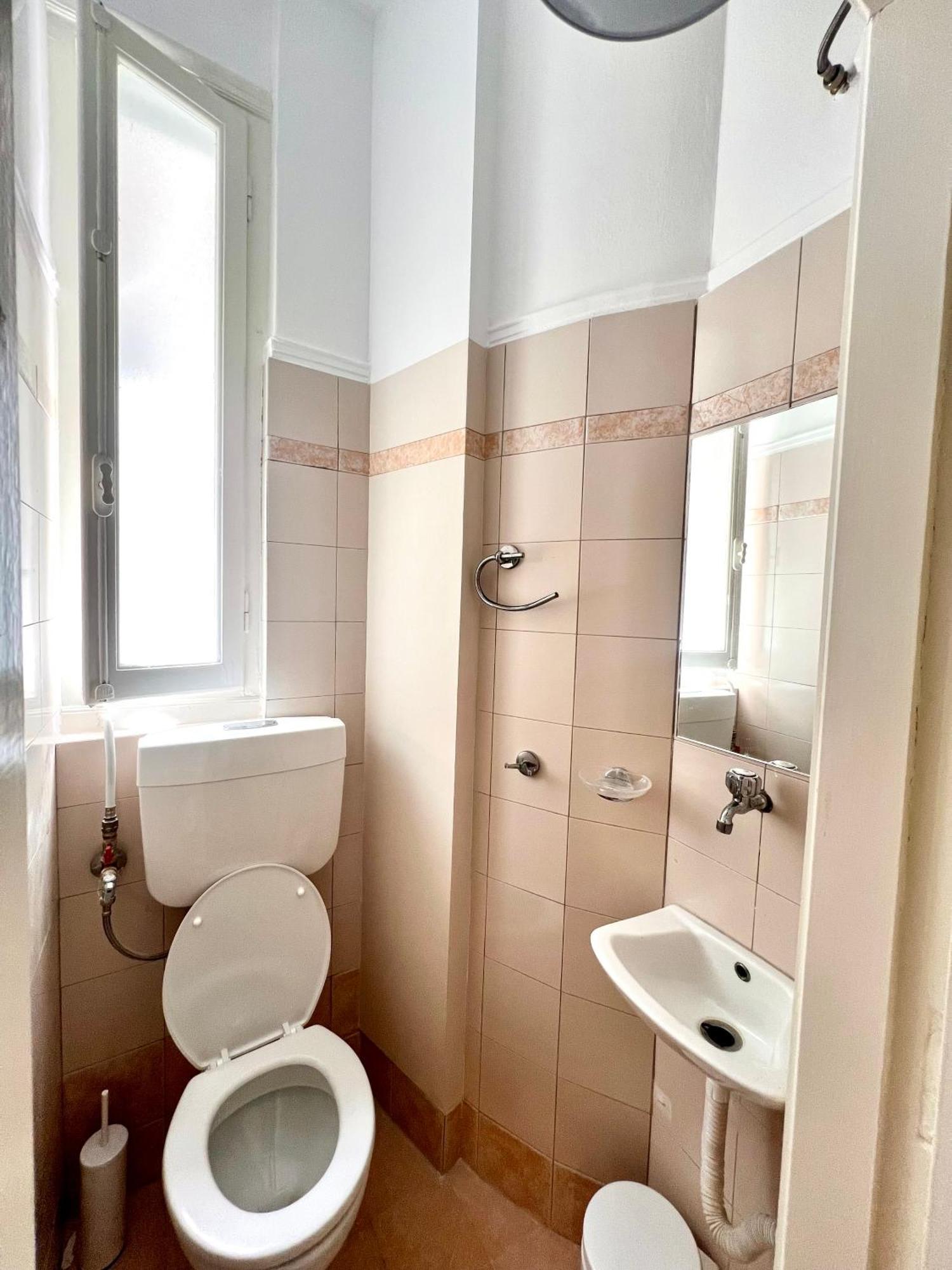 Jo&Ju Apartments Атина Екстериор снимка