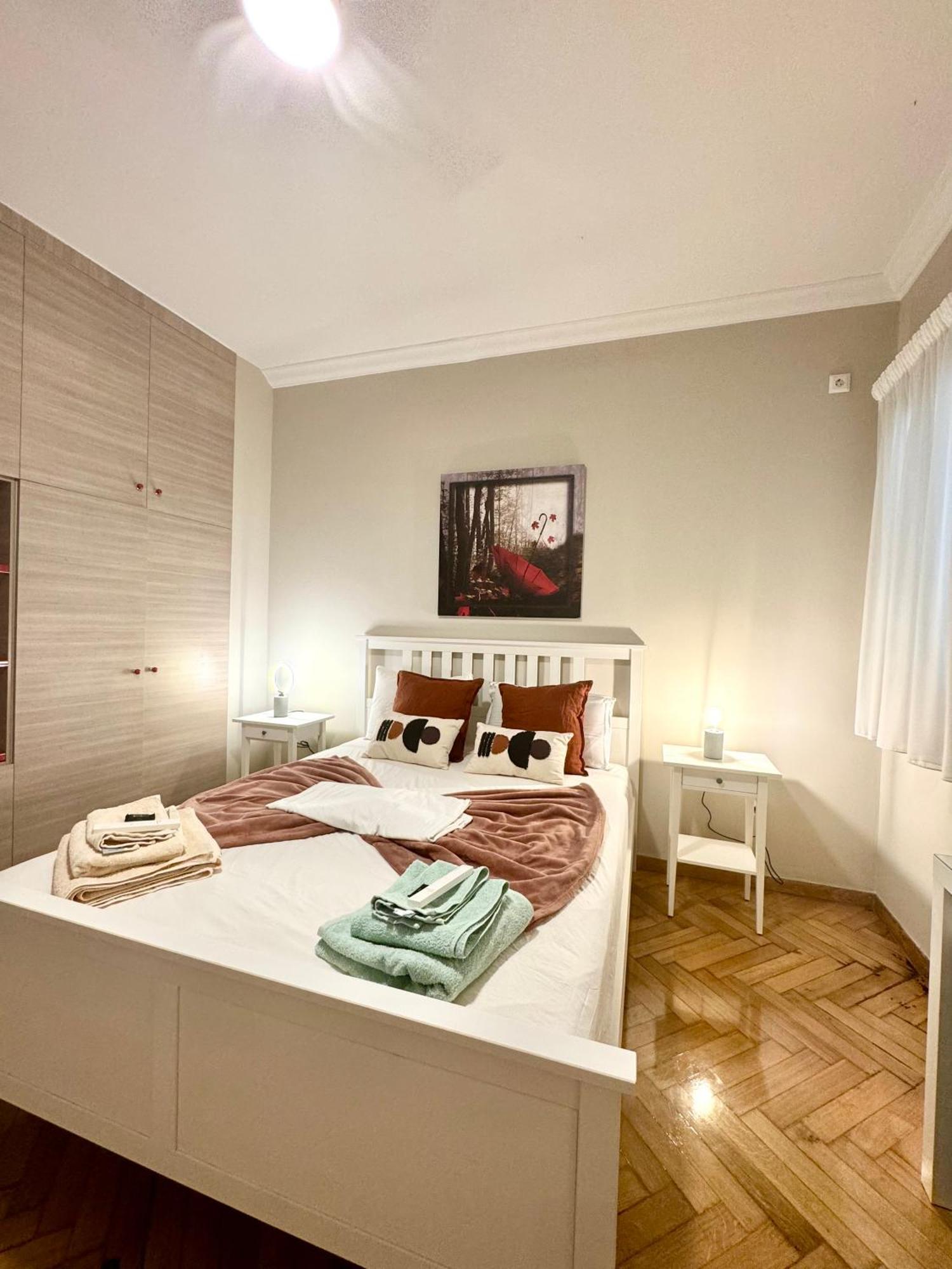 Jo&Ju Apartments Атина Екстериор снимка